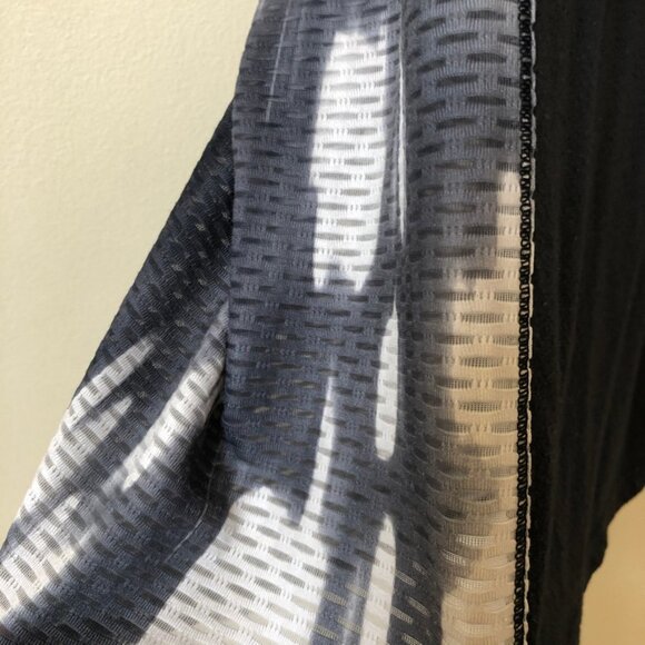 UNDER ARMOUR Tie Dye Tank - Picture 3 of 3